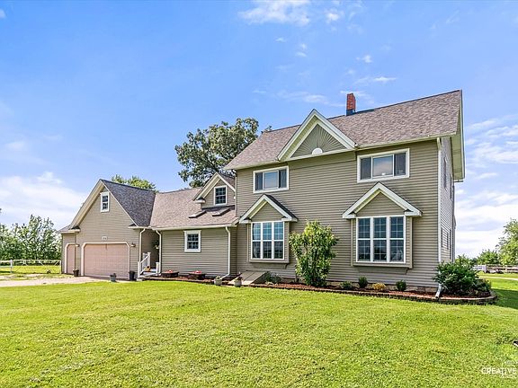 2nd image of 2038 N 43rd Rd