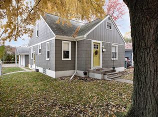 360 Tecumseh St, Clawson, MI 48017