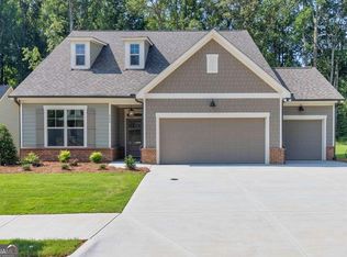 220 Blue Dragon Dr, Jefferson, GA