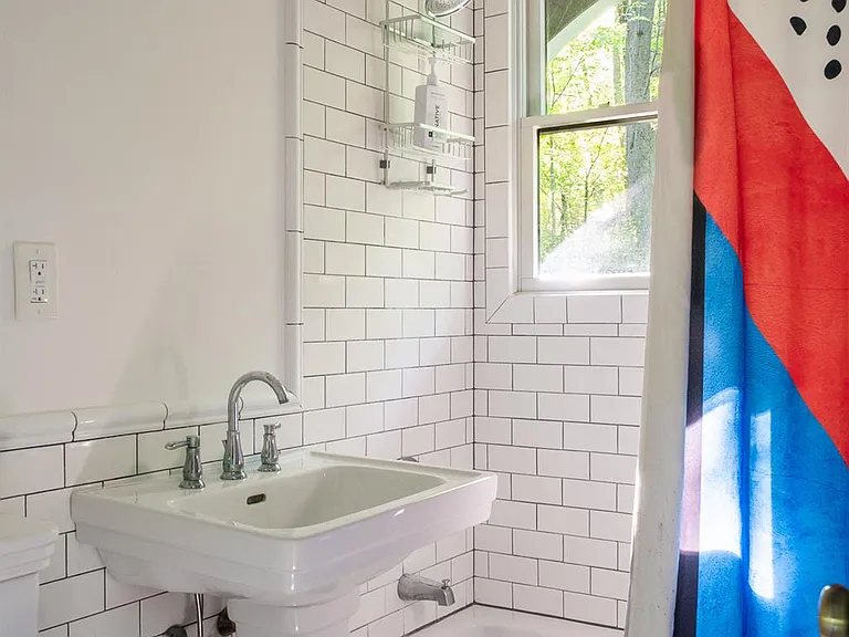 317 Lake Shore Rd — Photo 13