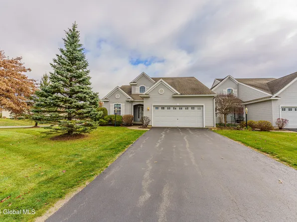 3 Chelsea Place, Queensbury, NY 12804