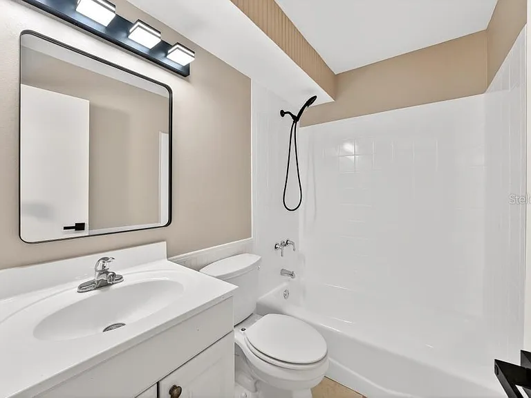 157 Alhambra Ave — Photo 39