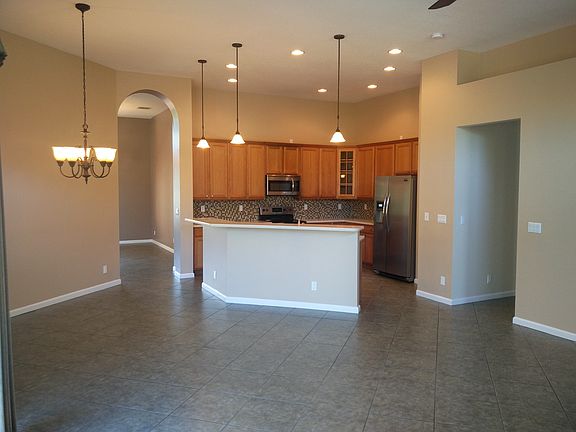 5th image of 2950 SW Newberry Ct