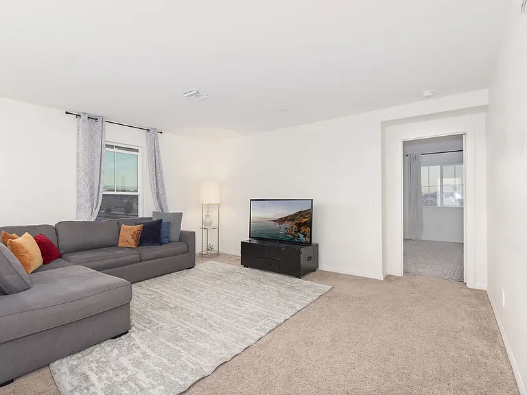 27035 Kodiak Ct — Photo 7