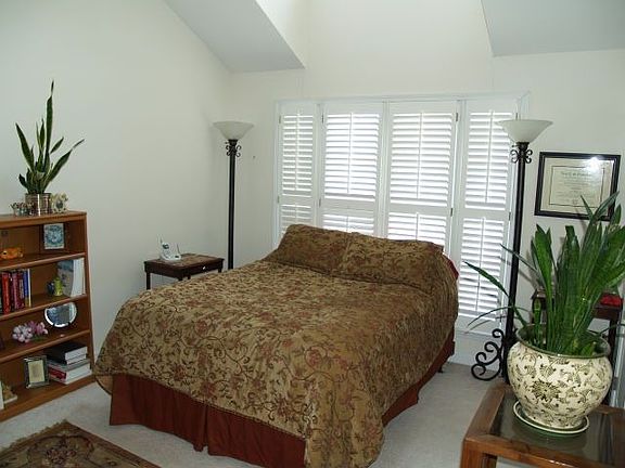 Large master with loft