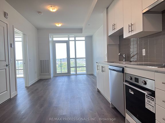 4th image of 461 Green Rd #916