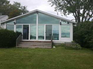 7947 River Rd, Cottrellville, MI 48039