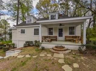 104 Pineland Cir, Raleigh, NC 27606