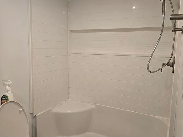 61 Lewiston Rd #BASEMENT — Photo 6