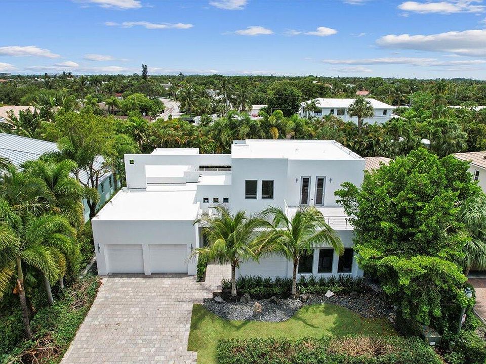 1st image of 202 Palmetto Lane