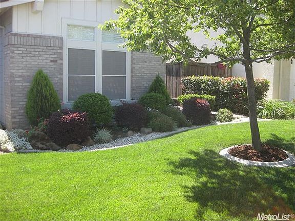 2nd image of 3117 Aaron Dr