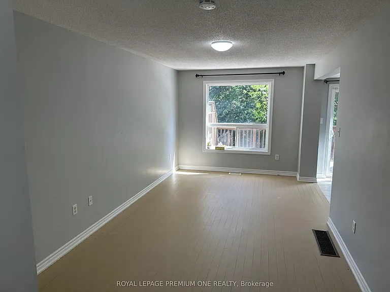 71 Sydenham Wls — Photo 7