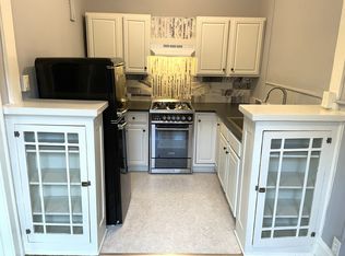 2338 Marshall Apartments, Saint Paul, MN 55104