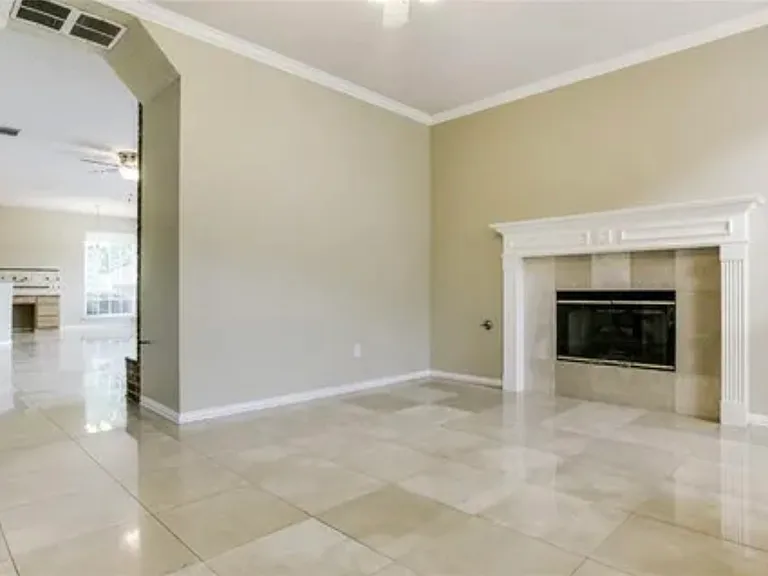 1931 Paloma Way — Photo 15