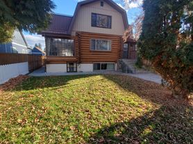 416 S 7th St, Hamilton, MT