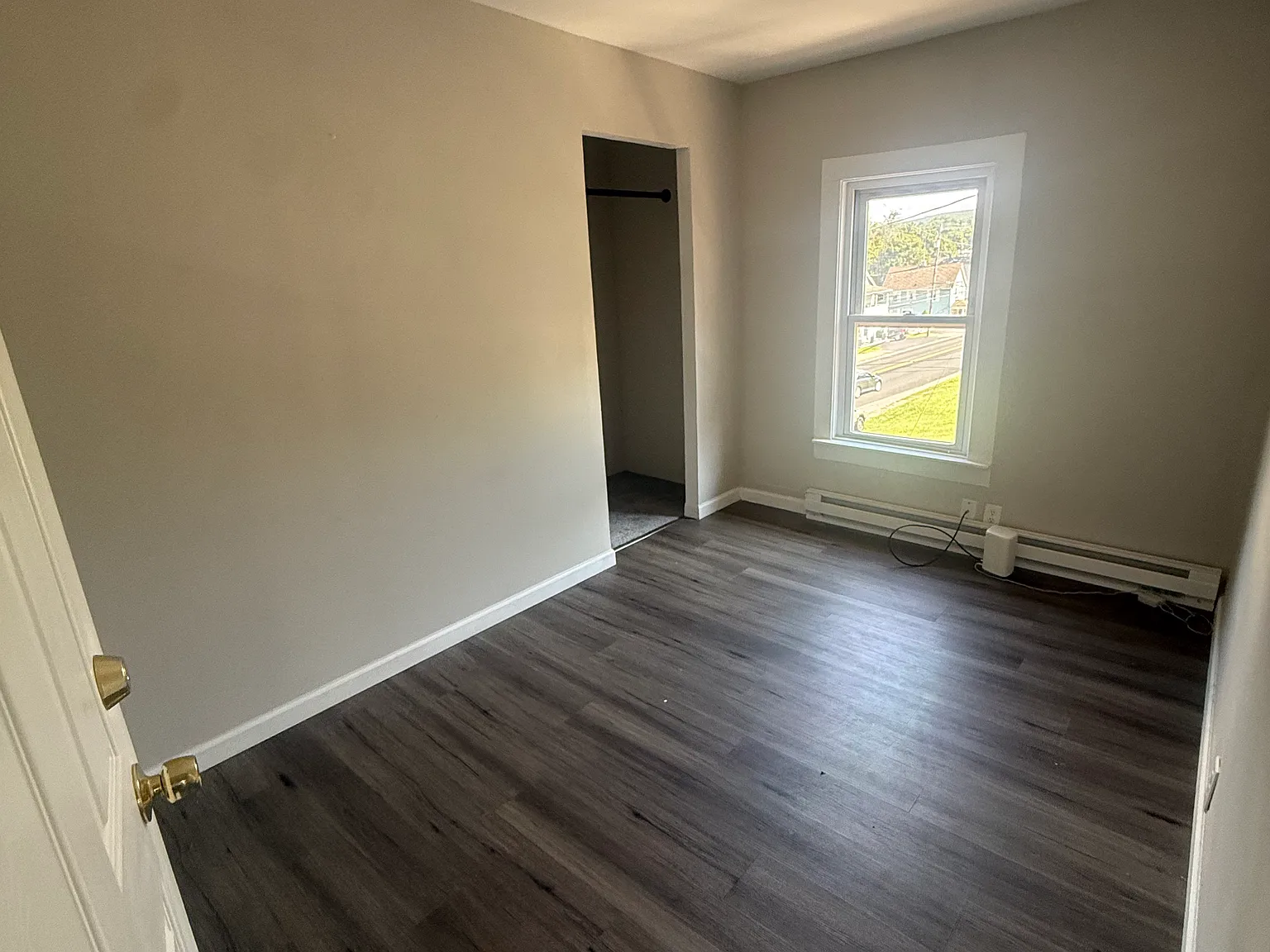 2 bed, 550 sqft, $945 — Photo 3