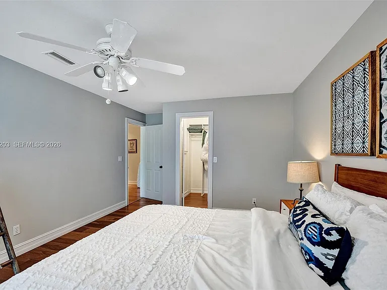 22180 Woodset Ln — Photo 25