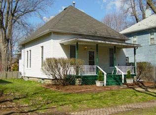 407 N Lynn St, Champaign, IL