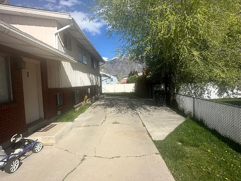 604 N 750 W #2 — Photo 8