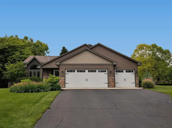1173 Ruffed Grouse Ct, Lino Lakes, MN 55014