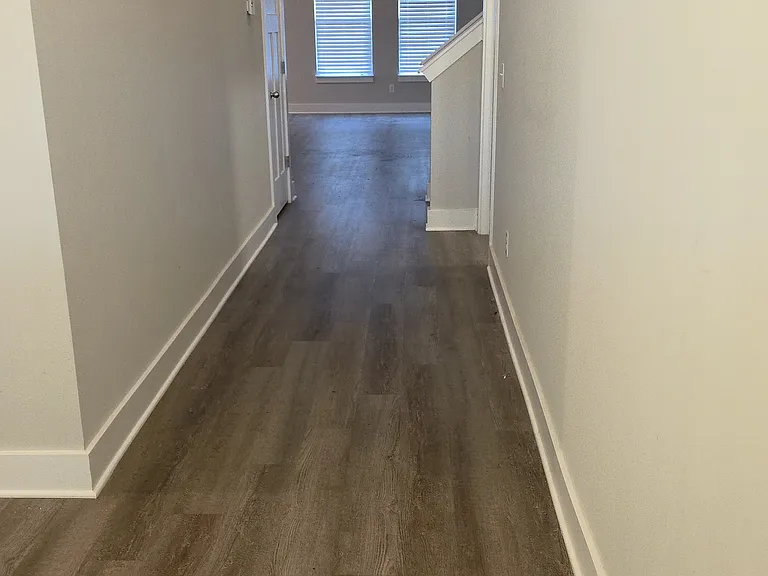 450 Vestry Pl — Photo 4