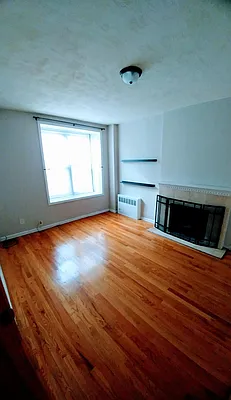 Rented by Frank Galeano Licensed Real Estate Broker INC | media 28