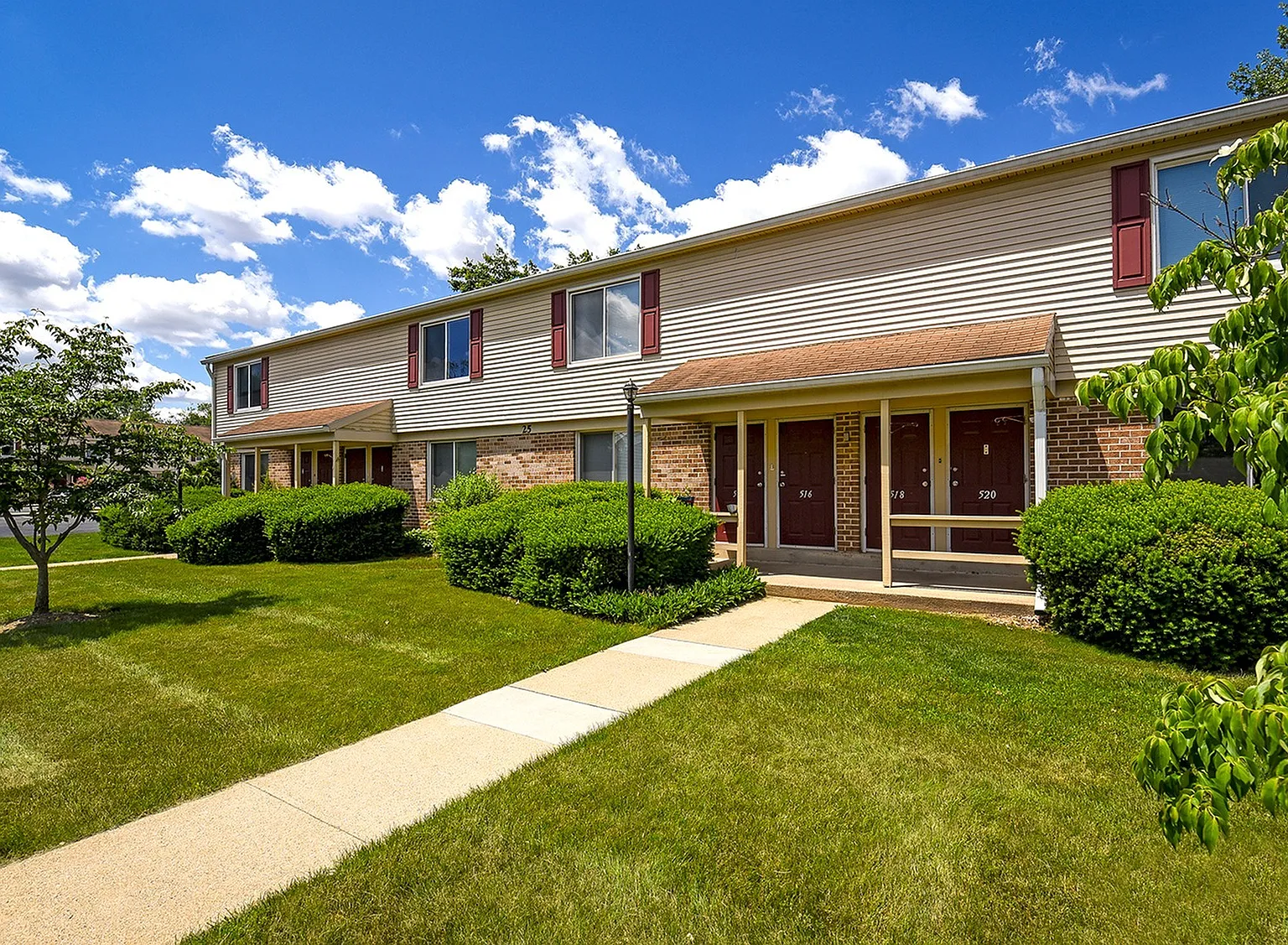 Carlisle Park Apartments — Photo 4