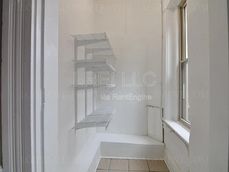 607 E Saint Catherine St #2 — Photo 5