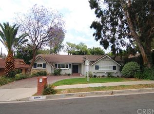 23814 Hatteras St, Woodland Hills, CA 91367