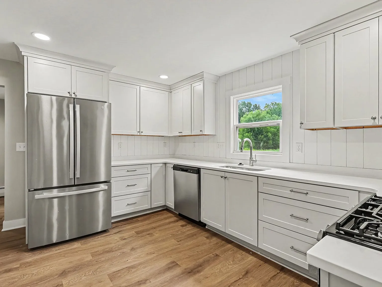 3 bed, 1416 sqft, $3,000 — Photo 4
