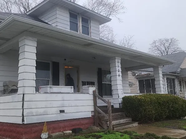 1104 E 29th St #A, Anderson, IN 46016