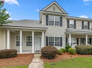 217 Seneca River Dr, Summerville, SC 29485