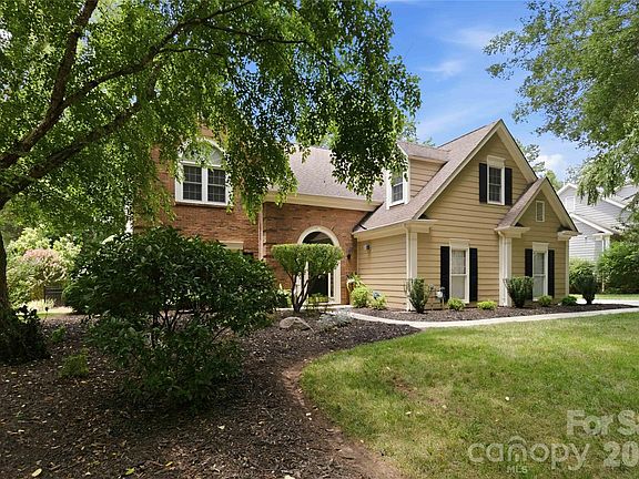 5th image of 10536 Providence Arbours Dr