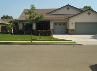 1461 Spyglass Dr, Lemoore, CA