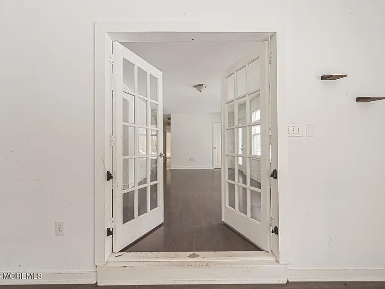 401 S Ash Ave — Photo 10
