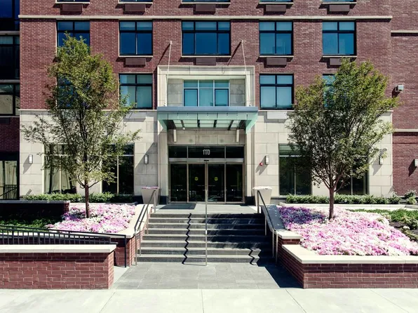 425 Warren Street image 18 of 18