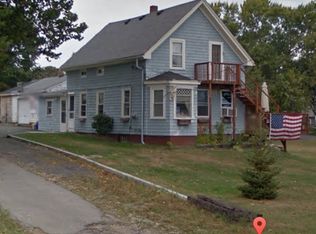 2699 County St, Somerset, MA 02726