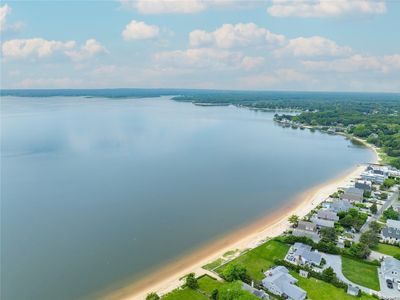 568 Peconic Bay Boulevard, Riverhead, NY, 11901