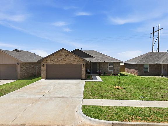 2nd image of 1212 Sierra Ln