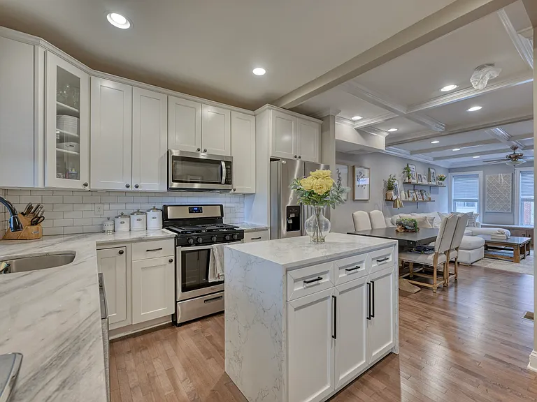 1455 Stevenson St — Photo 11