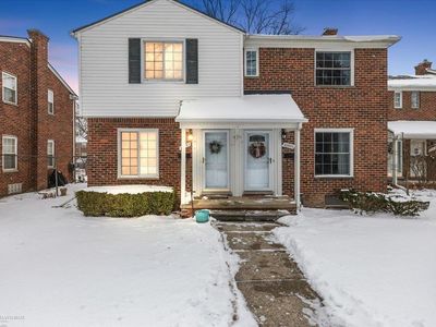 22951 Lee Ct, Saint Clair Shores, MI, 48080