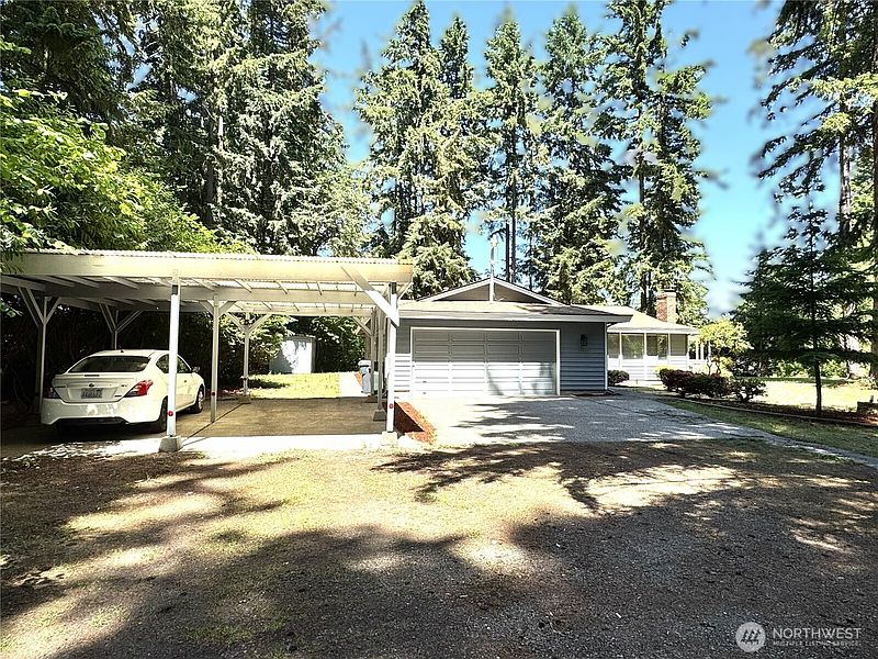 4th image of 12602 Military Road E