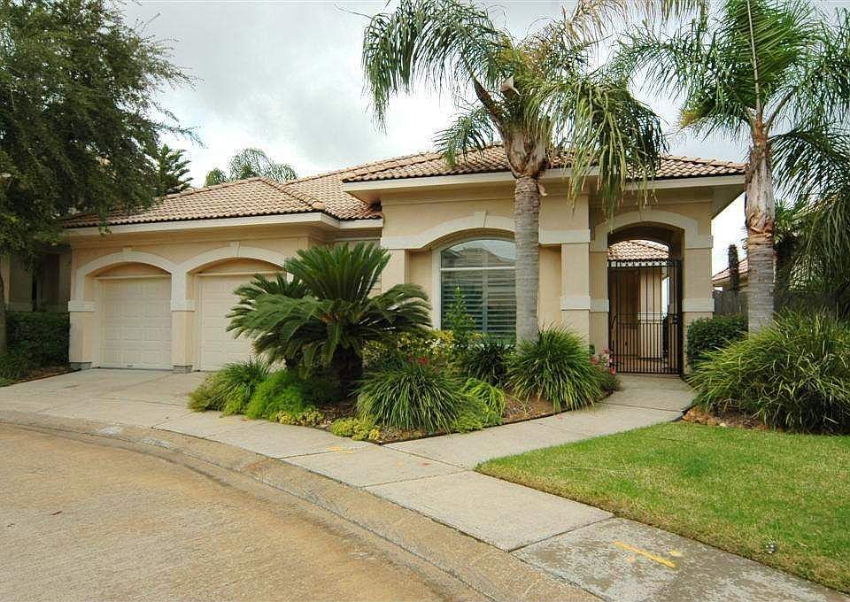 1st image of 311 Harborside Cir