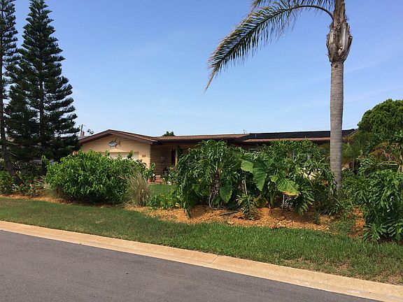 3rd image of 923 Rollins Ave