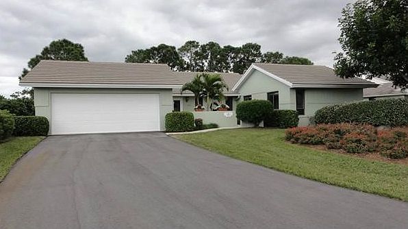 1st image of 2113 NW Greenbriar Ln