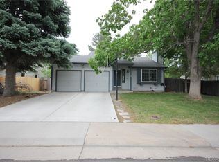 7476 Chase St, Arvada, CO 80003