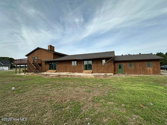 2nd image of 361 Ivy Neck Road
