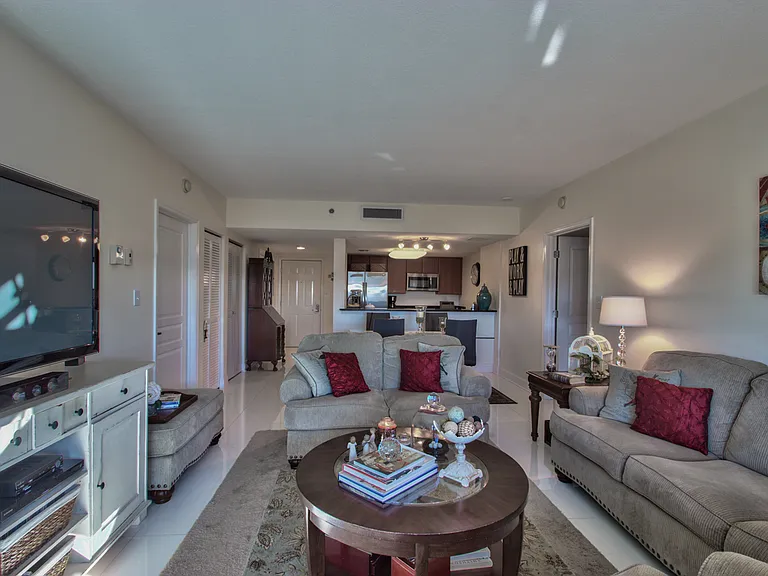 300 S Duval St #505 — Photo 12