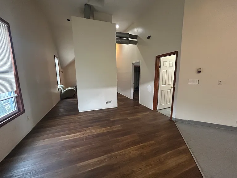54 Clyde St #3 — Photo 5