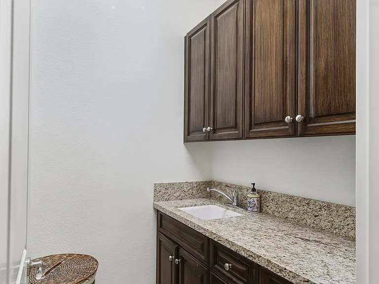 45737 Club Dr — Photo 34